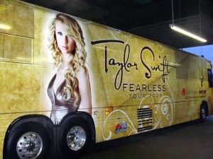 Taylor-Swift-Tour-Bus-Wrap